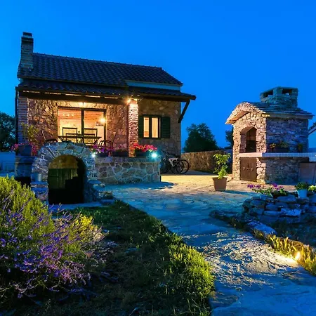 Holiday Home Vlatka Lozovac Exterior photo
