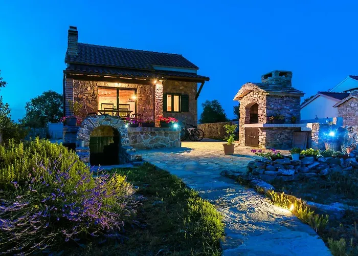 Holiday Home Vlatka