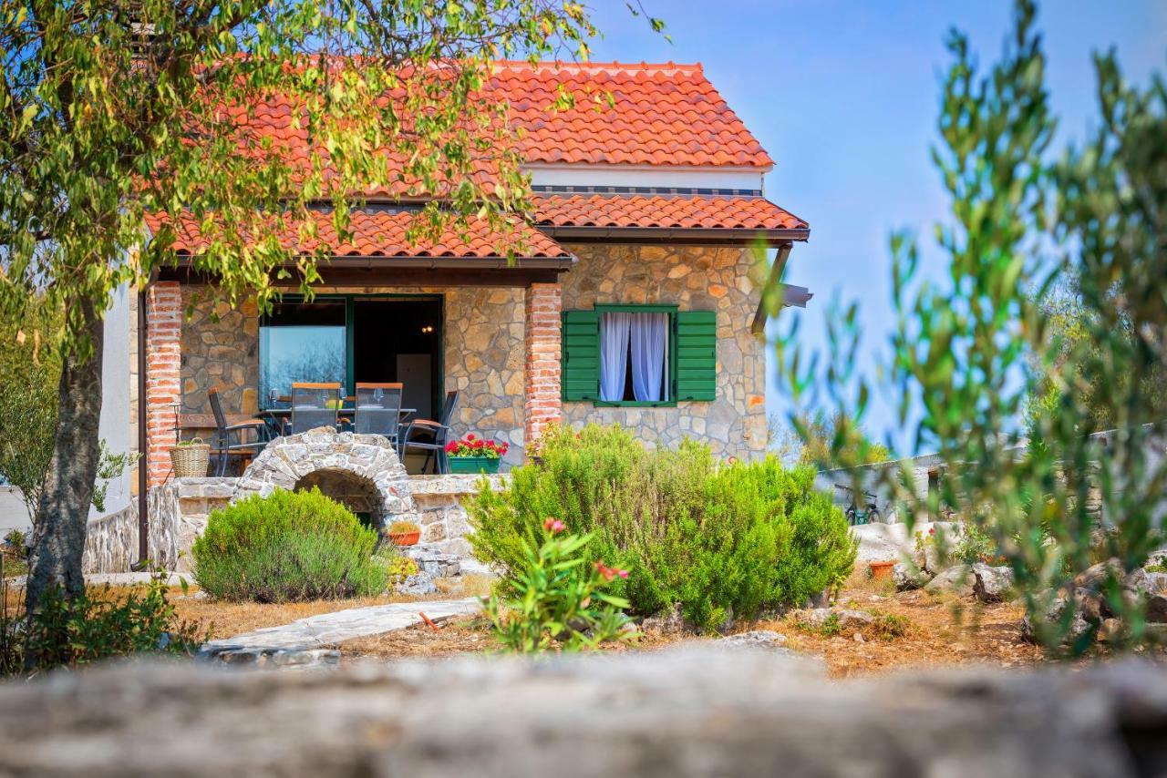 Holiday home Vlatka